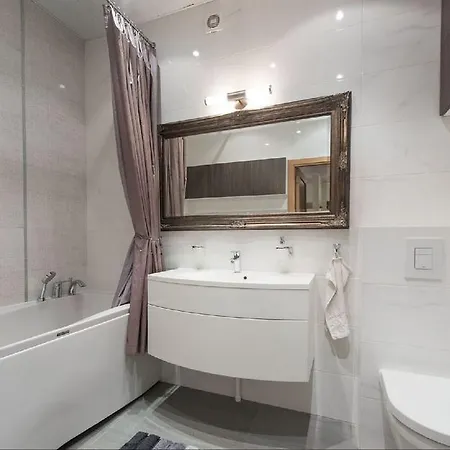 Kaubamaja Luxury טאלין