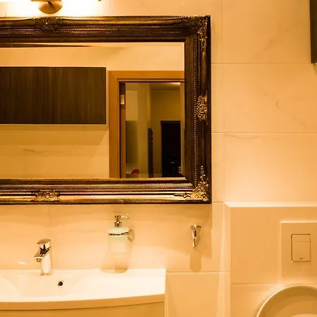 דירה Kaubamaja Luxury טאלין